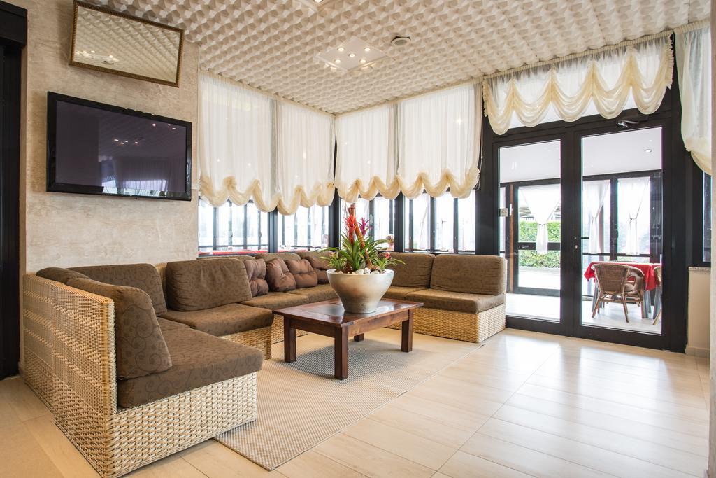 Hotel Byron Milano Marittima Exteriér fotografie