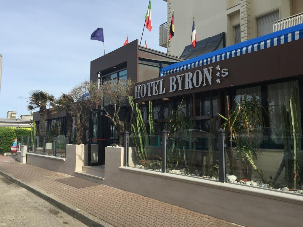 Hotel Byron Milano Marittima Exteriér fotografie