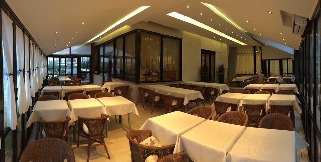Hotel Byron Milano Marittima Exteriér fotografie